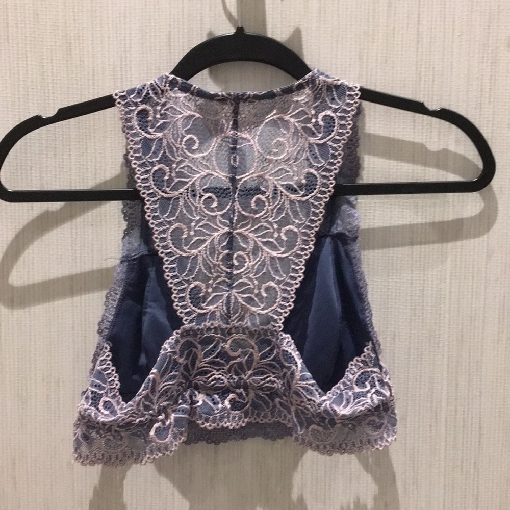 Bundles of 2 Sexy Bralettes - Picture 5 of 5